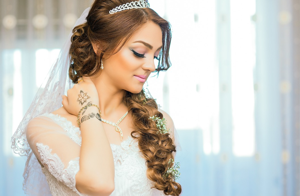 wedding gown
